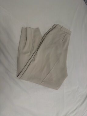 Aritzia Effortless Pants Short